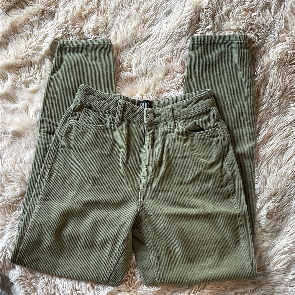 BDG Mom High-Rise Corduroy Pants in Olive/Military Green